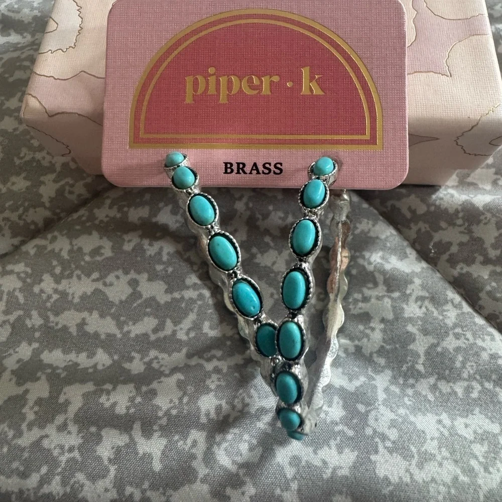 Piper K Brass and Turquoise Dangle Hoops/Earrings - Picture 4 of 6